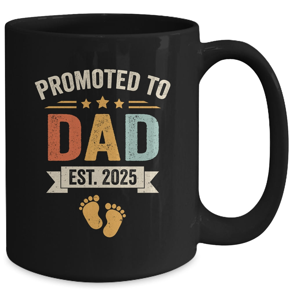 Promoted To Dad 2025 Retro Soon To Be Dad Est 2025 Mug | teecentury