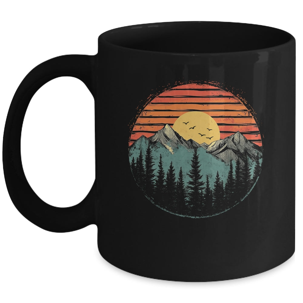 Retro Forest Trees Outdoors Nature Women Men Vintage Retro Mug | teecentury