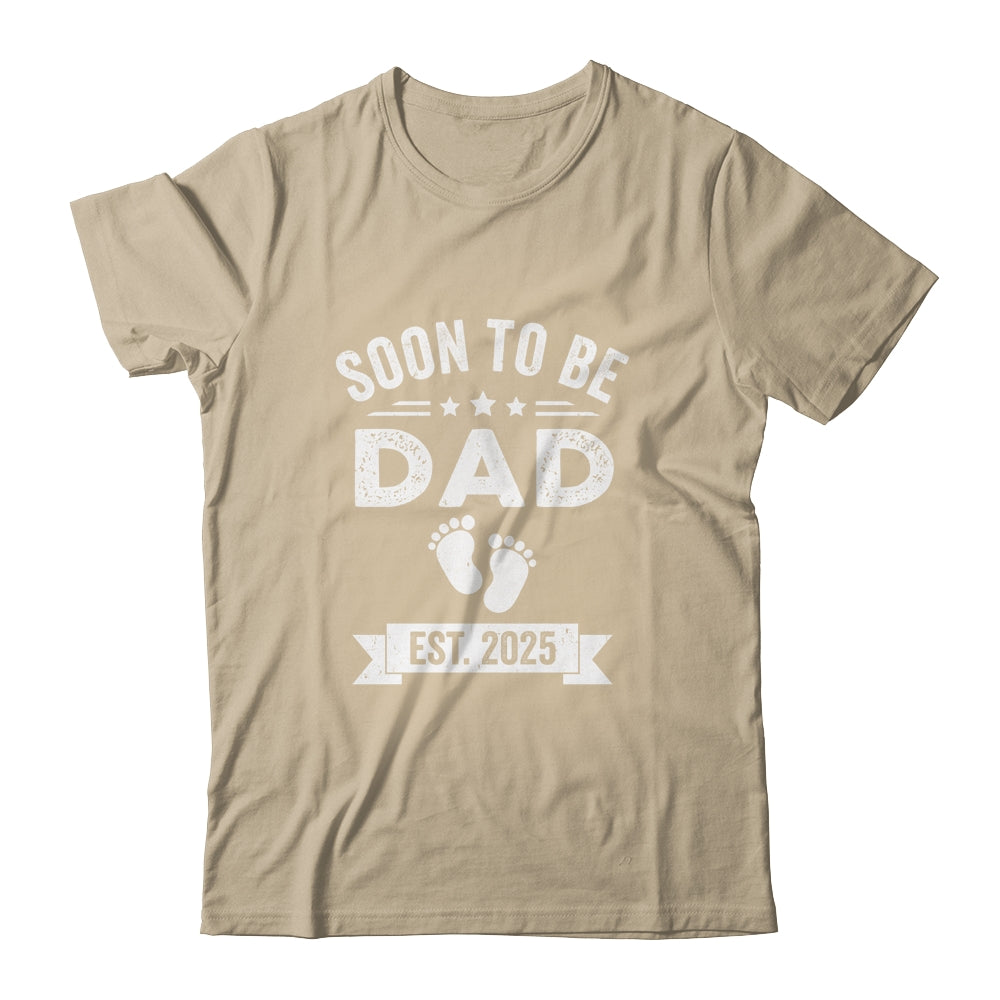 Soon To Be Dad 2025 Fathers Day First Time Daddy Shirt & Hoodie | teecentury