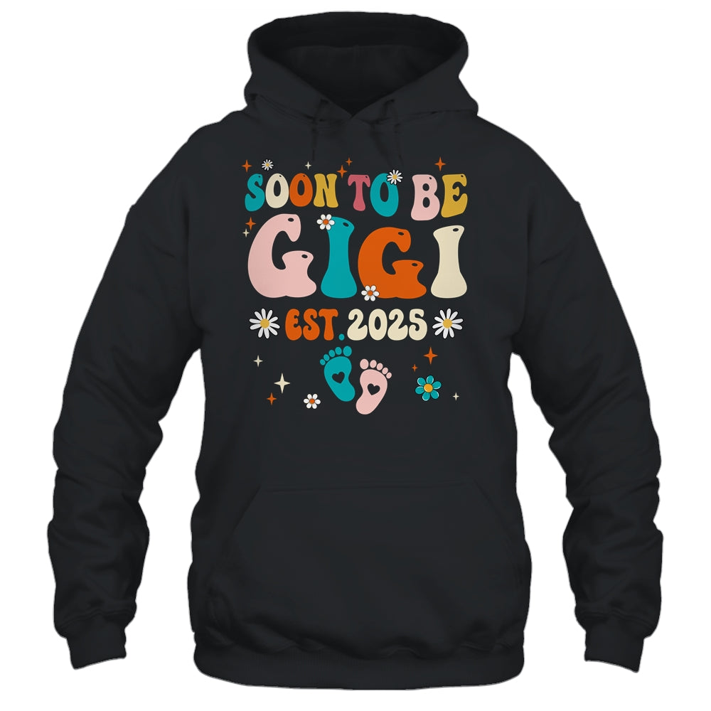Soon To Be Gigi Est 2025 Pregnancy Announcement Groovy Shirt & Tank Top | teecentury