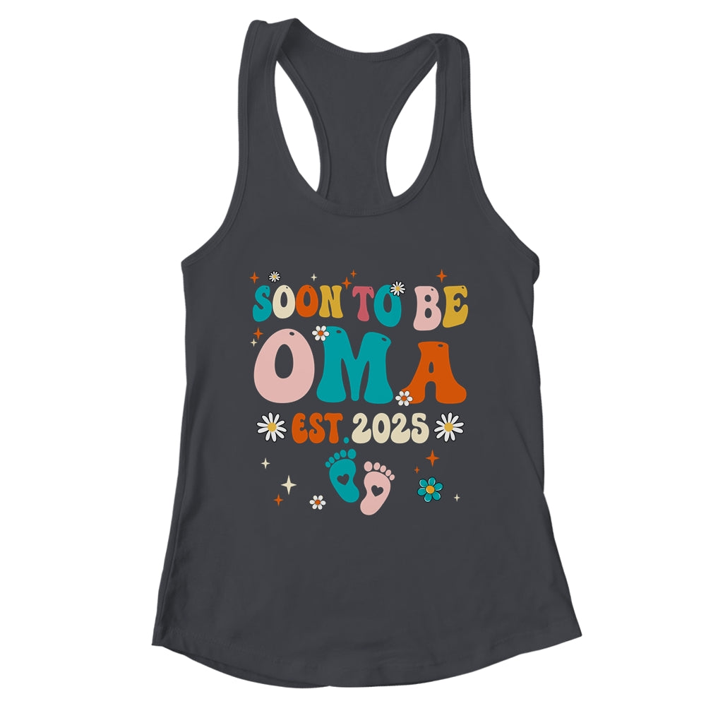 Soon To Be Oma Est 2025 Pregnancy Announcement Groovy Shirt & Tank Top | teecentury