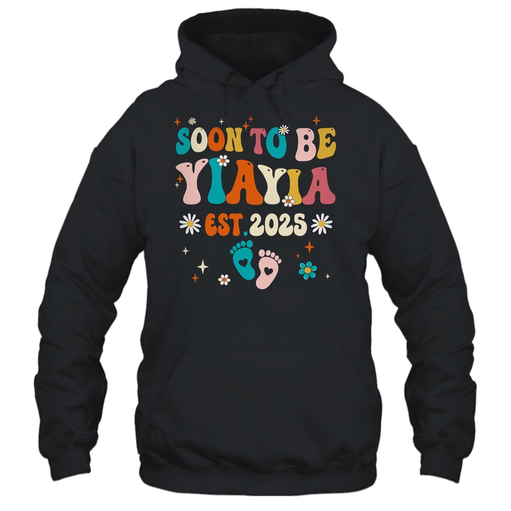 Soon To Be Yiayia Est 2025 Pregnancy Announcement Groovy Shirt & Tank Top | teecentury