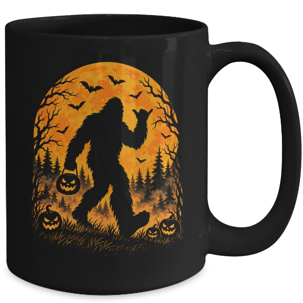 Spooky Halloween Bigfoot Pumpkin Funny Sasquatch Halloween Mug | teecentury