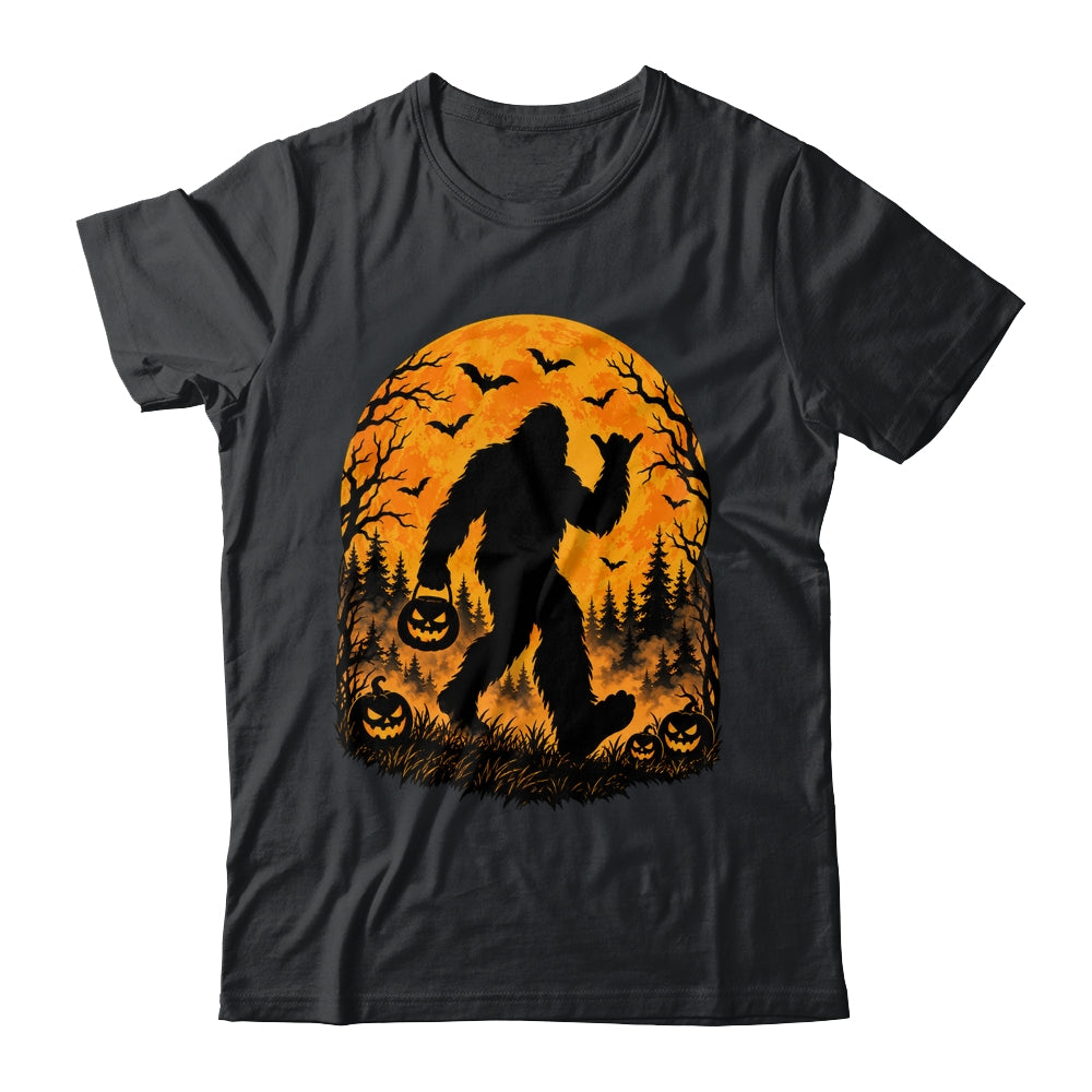 Spooky Halloween Bigfoot Pumpkin Funny Sasquatch Halloween Shirt & Sweatshirt | teecentury