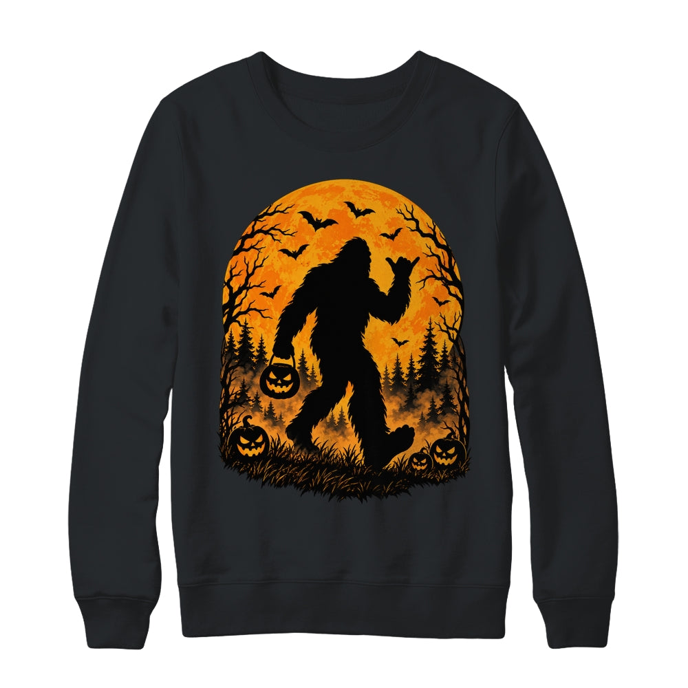 Spooky Halloween Bigfoot Pumpkin Funny Sasquatch Halloween Shirt & Sweatshirt | teecentury