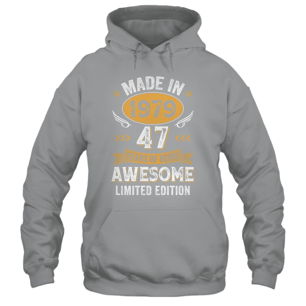Vintage 1979 47 Years Old Birthday 47th Birthday Men Women Shirt & Hoodie | teecentury