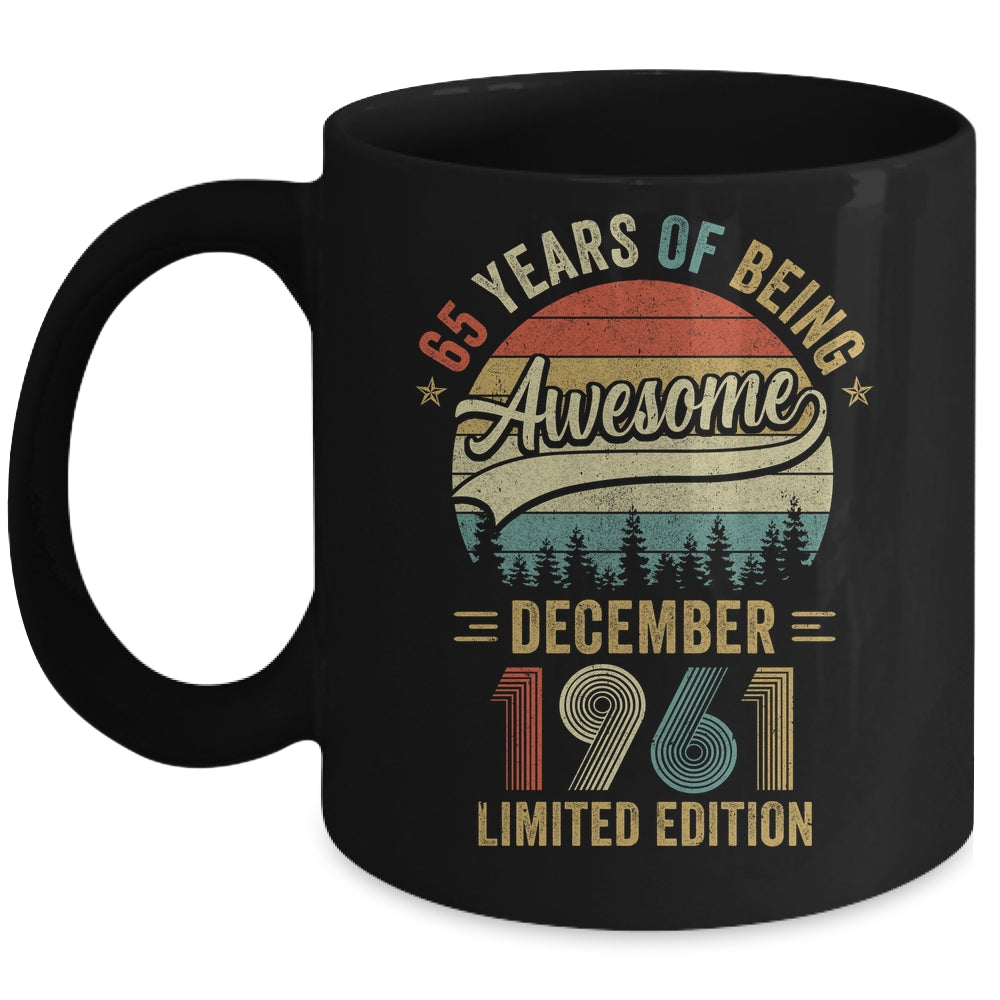 Vintage December 1961 65 Years Old 65th Birthday Men Women Mug | teecentury