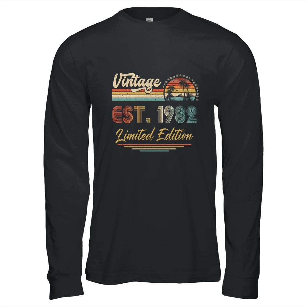 40 Year Old Vintage 1982 Limited Edition 40th Birthday T-Shirt & Hoodie | Teecentury.com