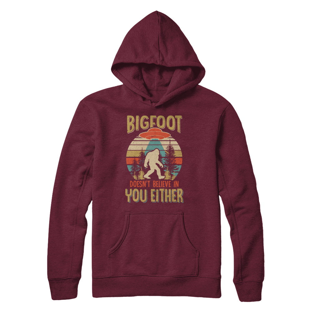 Retro Bigfoot Doesn't Believe In You Either UFO T-Shirt & Hoodie | Teecentury.com