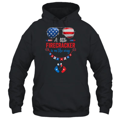 4th Of July Pregnancy Announcement Couples Baby Reveal T-Shirt & Hoodie | Teecentury.com