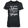 Only Great Moms Get Promoted To Yiayia Mothers Day T-Shirt & Hoodie | Teecentury.com