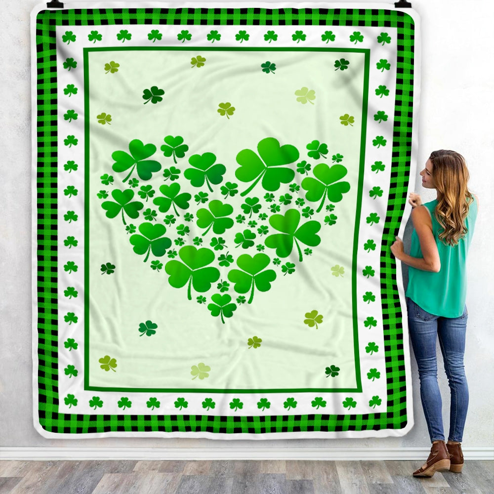 Green Shamrock Leaves Love Heart Irish Saint Patrick's Day Fleece Blanket Blanket | Teecentury.com