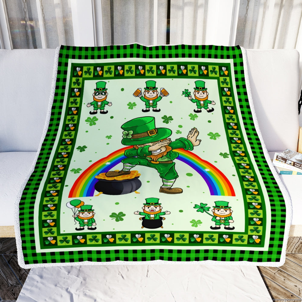 Happy St. Patrick's Day Lucky Clover Shamrock Irish Dabbing Leprechauns Fleece Blanket Blanket | Teecentury.com