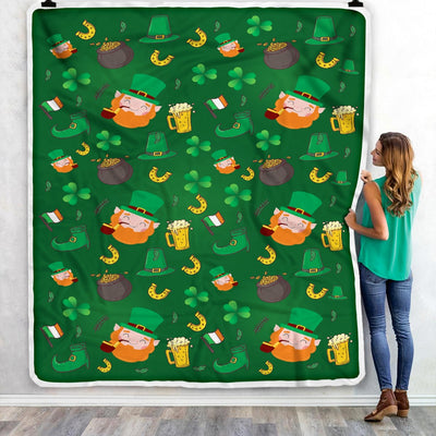 Happy St Patrick's Day Leprechaun Men Gold Coins And Clover Fleece Blanket Blanket | Teecentury.com