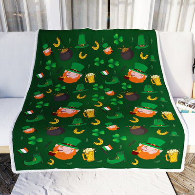 Happy St Patrick's Day Leprechaun Men Gold Coins And Clover Fleece Blanket Blanket | Teecentury.com