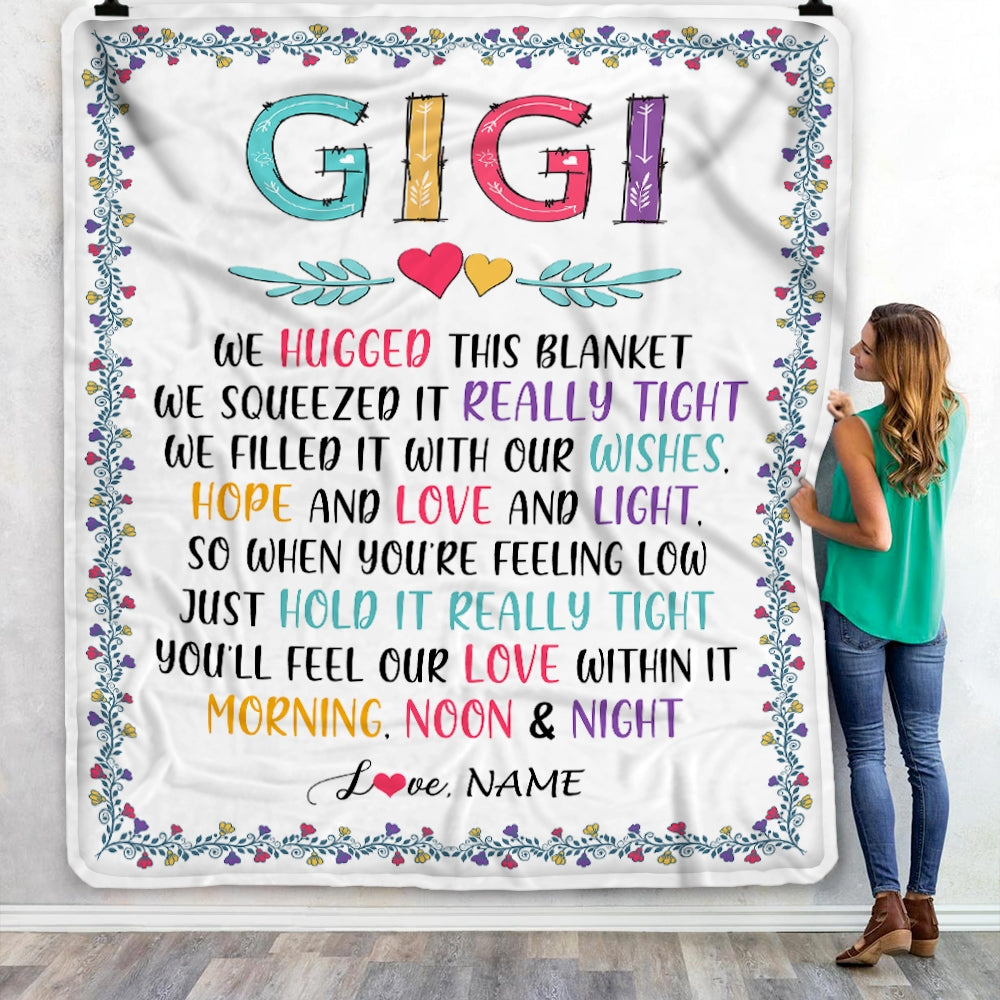 Personalized Gigi Blanket From Grandkids We Hugged This Blanket Gigi Birthday Mothers Day Christmas Customized Gifts Fleece Blanket Blanket | Teecentury.com