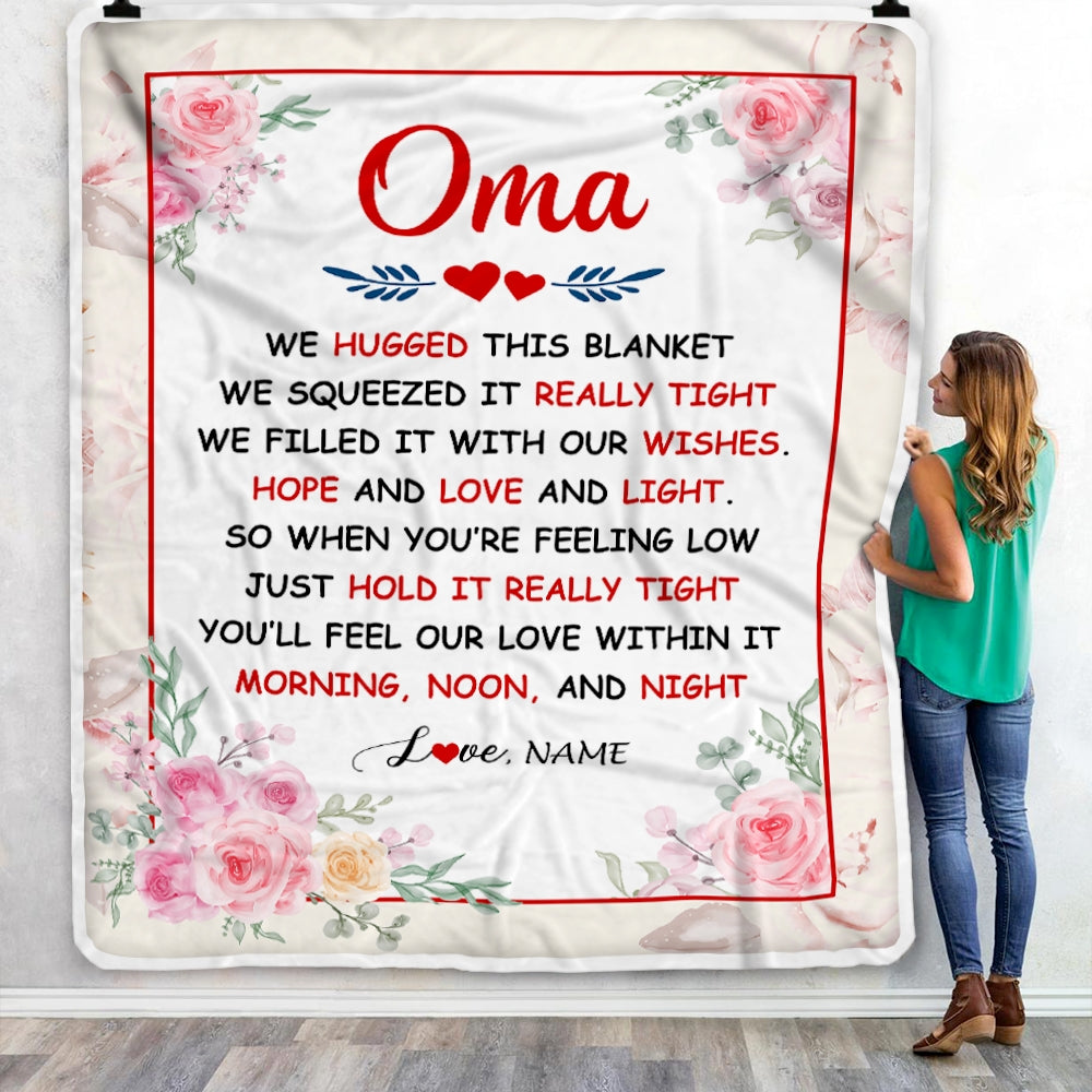 Personalized Oma Blanket From Grandkids Granddaughter Grandson We Hugged This Blanket Floral Oma Birthday Mothers Day Christmas Customized Fleece Throw Blanket | teecentury