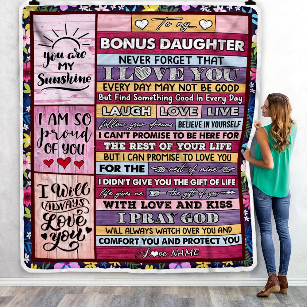 Personalized To My Bonus Daughter Blanket From Mom Wood You Are My Sunshine I Love You Birthday Graduation Christmas Customized Bed Fleece Throw Blanket | teecentury