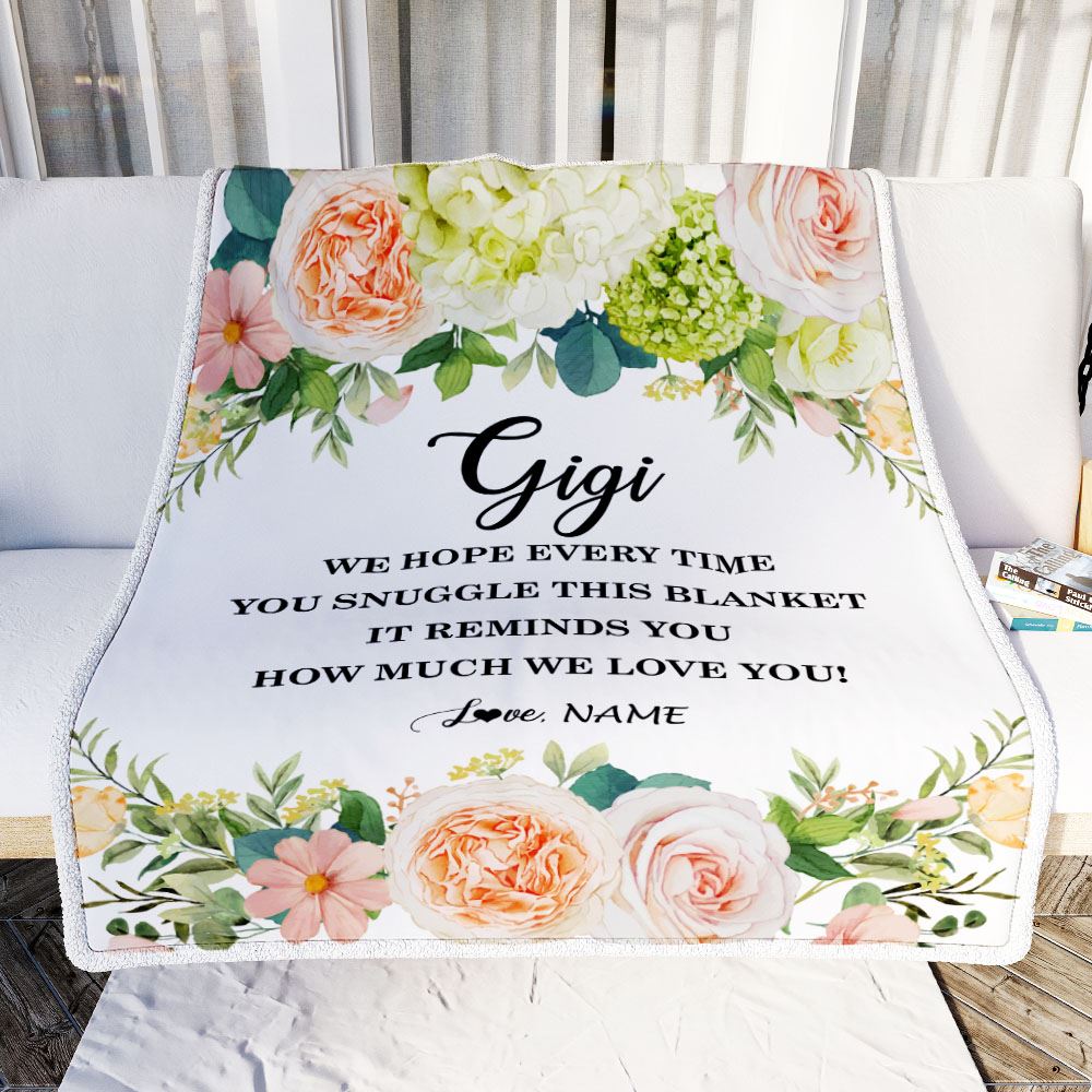Personalized To My Gigi Blanket From Grandkids How Much We Love You Flower Gigi Birthday Mothers Day Christmas Customized Fleece Throw Blanket | teecentury