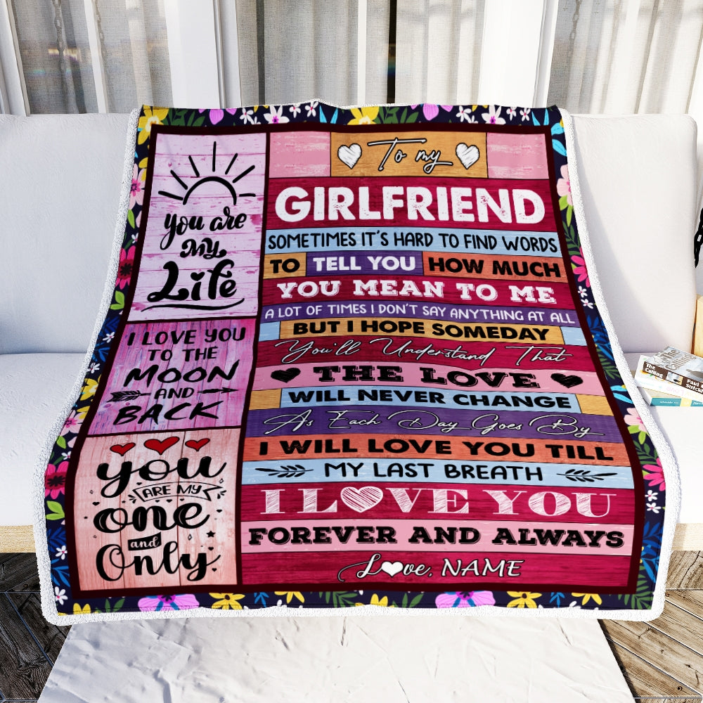 Personalized To My Girlfriend Blanket From Boyfriend Wood Never Forget That I Love You Girlfriend Anniversary Valentines Day For Her Christmas Fleece Blanket Blanket | Teecentury.com