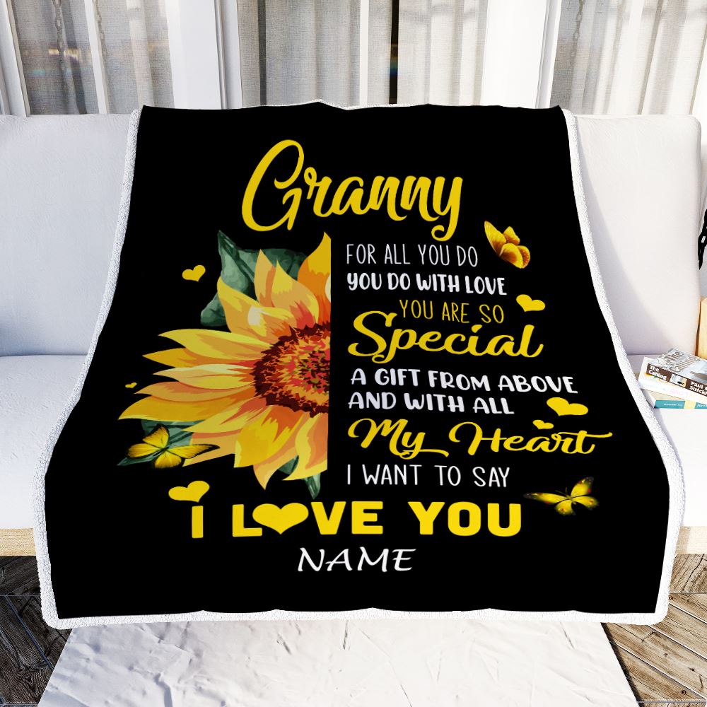 Personalized To My Granny Blanket From Grandkids Granddaughter I Want To Say I Love You Sunfower Granny Birthday Mothers Day Christmas Fleece Throw Blanket | teecentury