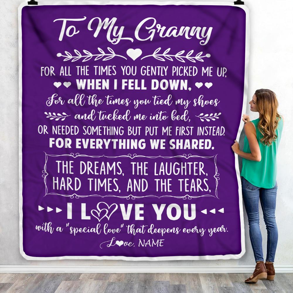 Personalized To My Granny Blanket From Grandkids I Love You With A Special Love Granny Birthday Mothers Day Christmas Customized Fleece Throw Blanket | teecentury