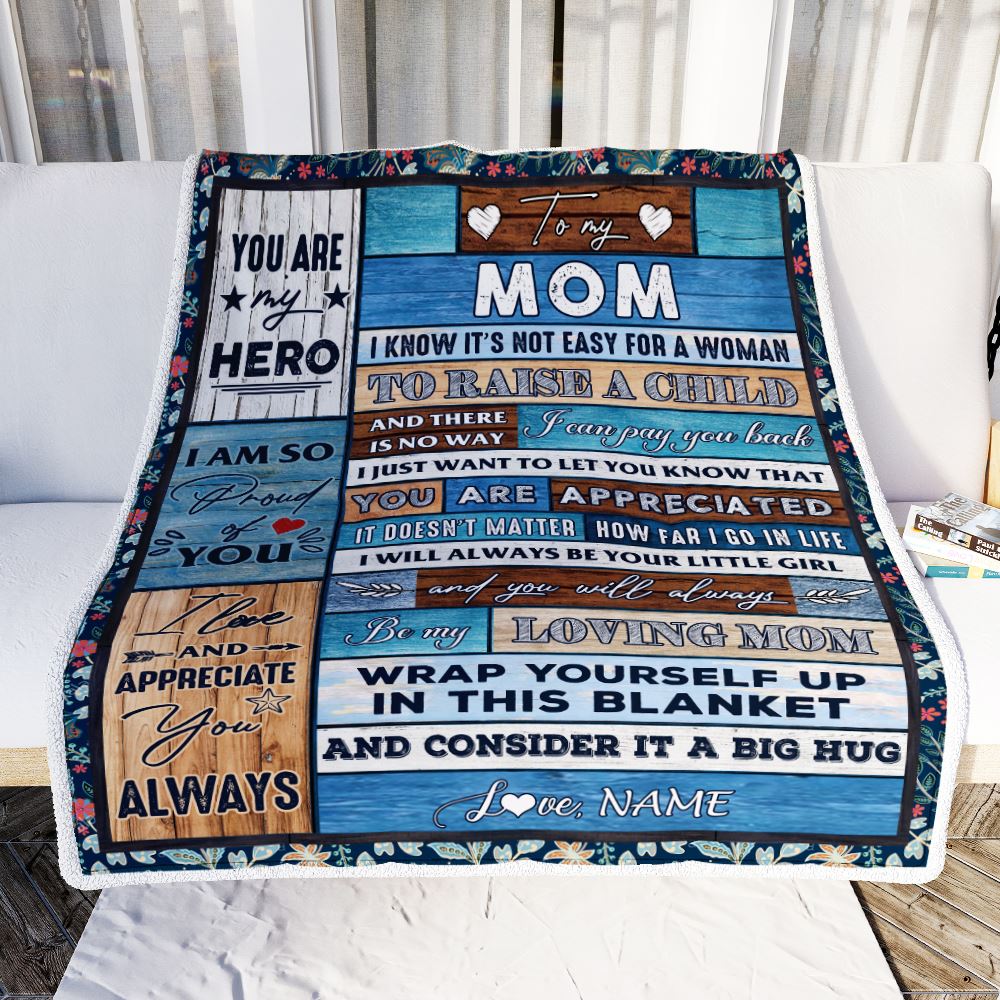 Personalized To My Mom Blanket From Daughter Son Wood It A Big Hug Be My Loving Mom Birthday Mothers Day Thanksgiving Christmas Customized Fleece Throw Blanket | teecentury