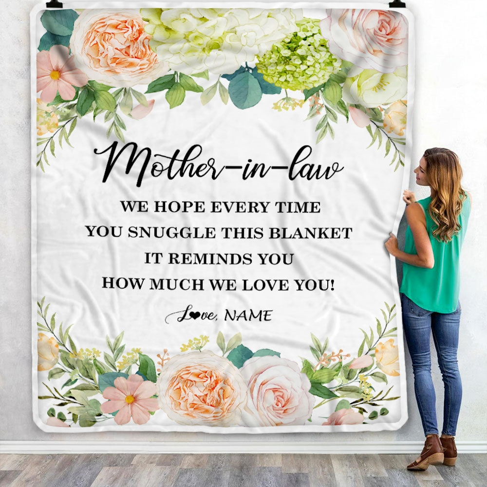 Personalized To My Mother In Law Blanket How Much We Love You Flower Mother In Law Birthday Mothers Daythanksgiving Christmas Fleece Throw Blanket | teecentury