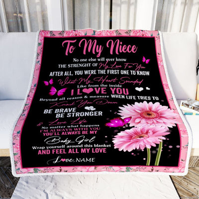 Personalized To My Niece Blanket From Aunt Auntie Uncle I Love You Pink Daisy Butterfly Niece Birthday Graduation Christmas Customized Fleece Throw Blanket | teecentury