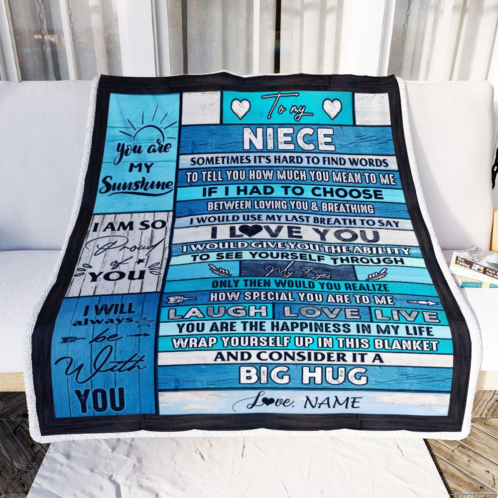 Personalized To My Niece Blanket From Aunt Auntie Uncle Wood Laugh Love Live Big Hug Niece Birthday Graduation Christmas Customized Bed Fleece Throw Blanket | teecentury
